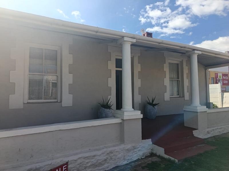 3 Bedroom Property for Sale in Albertinia Western Cape